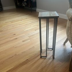 Side Table/plant Stand