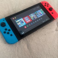 Nintendo Switch 