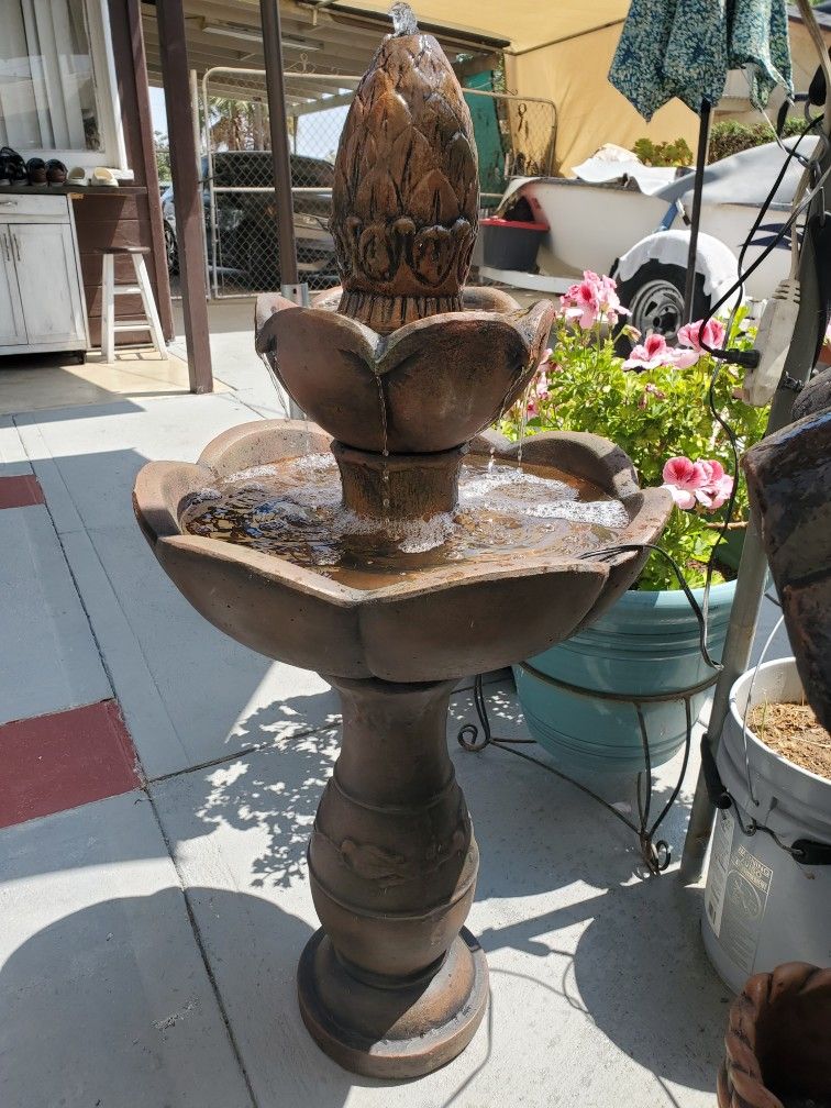 New 3ft Water Fountain