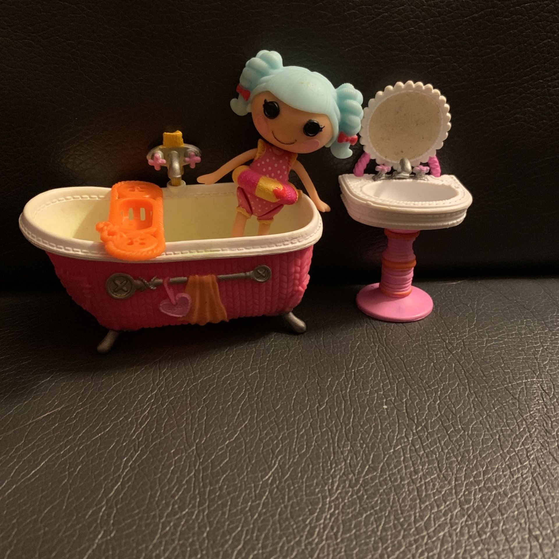 Lalaloopsy Mini Marina Anchors