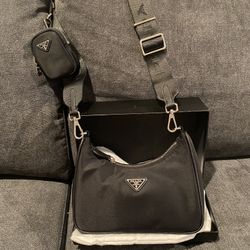 Women’s Handbag/ Purse 