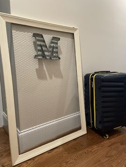 Frames - Large - Chicken Wire - Hang Items!!!