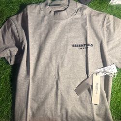 Essential tee
