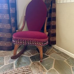 Antique Rocking Chair 
