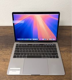 13" MacBook Pro Touchbar 256GB SSD*16GB RAM*2.4Ghz Intel Core i5