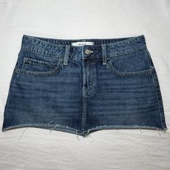 Hollister denim mini skirt, size US 4 / W27.