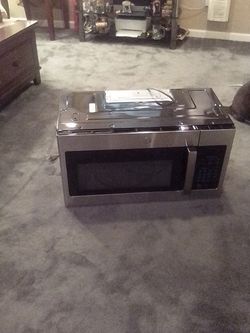 Under Cabinet Microwave 