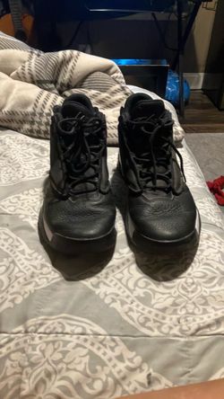 Size 9.5 Jordan’s , lightly used