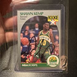 Shawn Kemp Autographed 1990 Rookie Card 