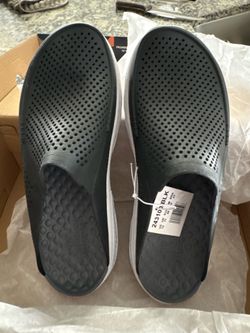 New men sketchers sandals