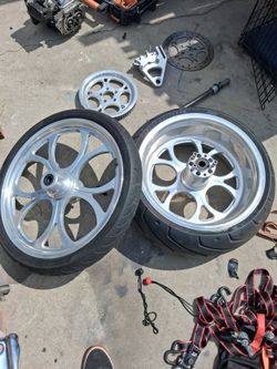 Set of billing aluminum Mc wheels
