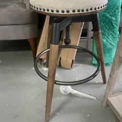 Adjustable Swivel Bar Stools