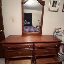 Beautiful Solid Oak Dresser With Ornate Mirror. (I Also Have A Matching Desk With Shelves)