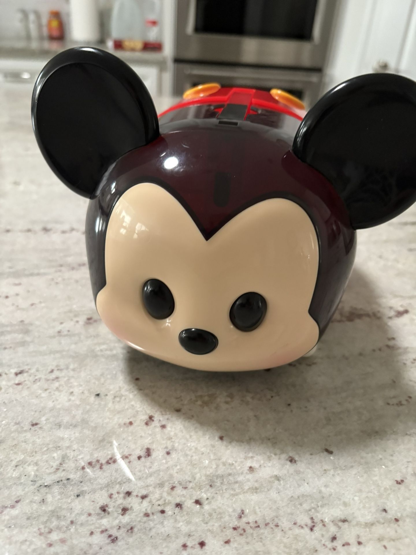 Tsum Tsum Mickey Play Portable Case