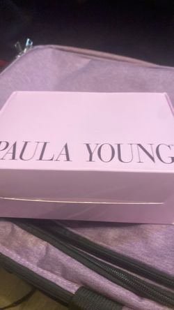 Paula Young. Wig