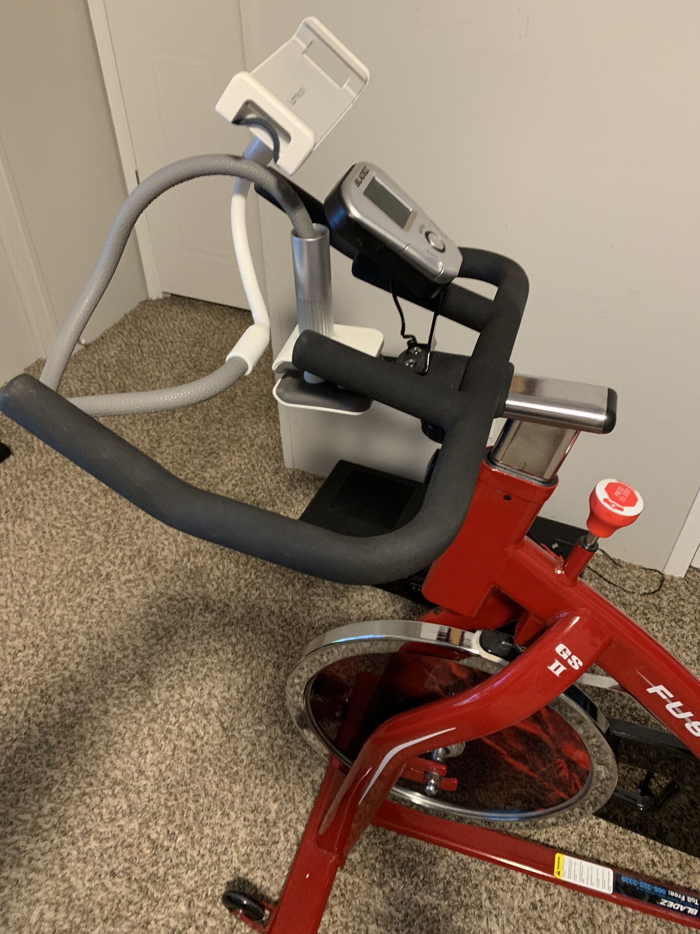 Bladez Fusion GS II Exercise Cardio Cycling Bike for Sale in Middleburg