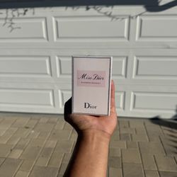 Miss Dior Perfume