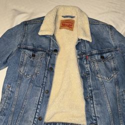 LEVI Jacket Like New 