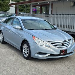 2011 HYUNDAI SONATA GLS