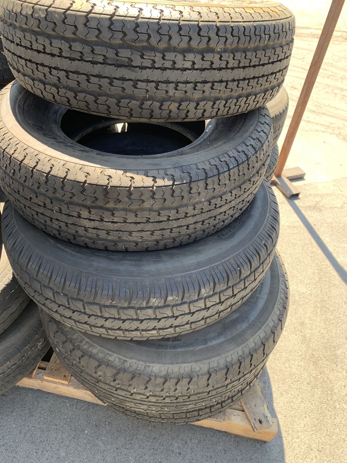 Trailer tires