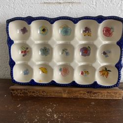 Pioneer Woman Egg Holder