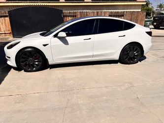 2021 Tesla model 3 Performance