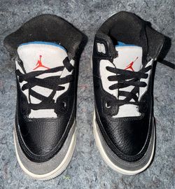Air Jordan 3 Black Grey Sneakers, Size Kids 11C.