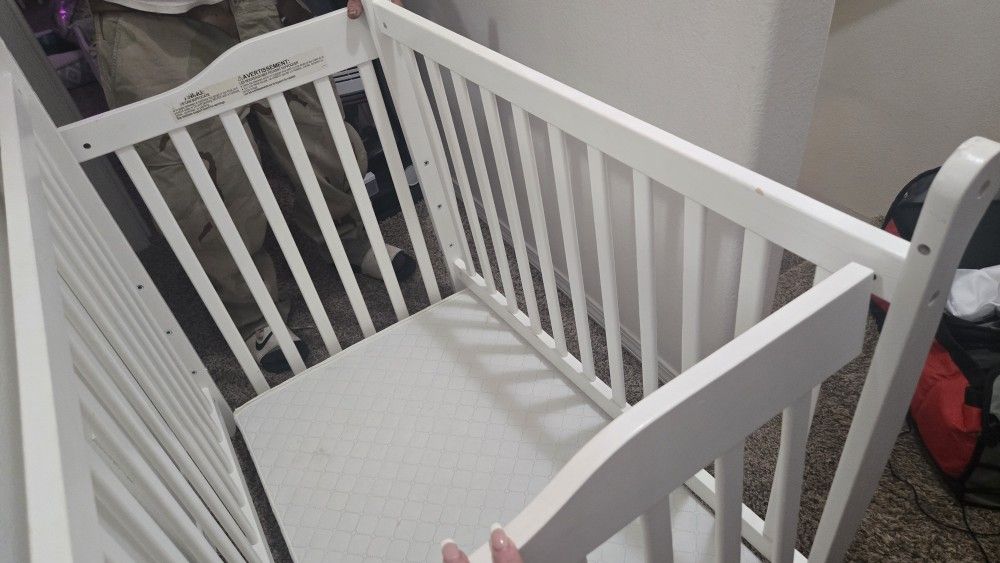 Mini Crib