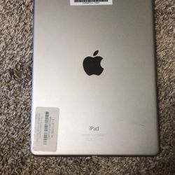 iPad Pro /9.7 Inch/ 128GB / Cellular SIM / IOS 16.7 / Stock