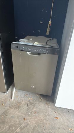Fingerprint proof, stainless steel dishwasher