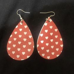 NEW Red and White Hearts Faux Leather Tear Drop-Shaped Dangle Earrings 