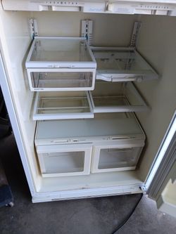5 Ft. Tall Rifridgerator Works Perfect$25.00