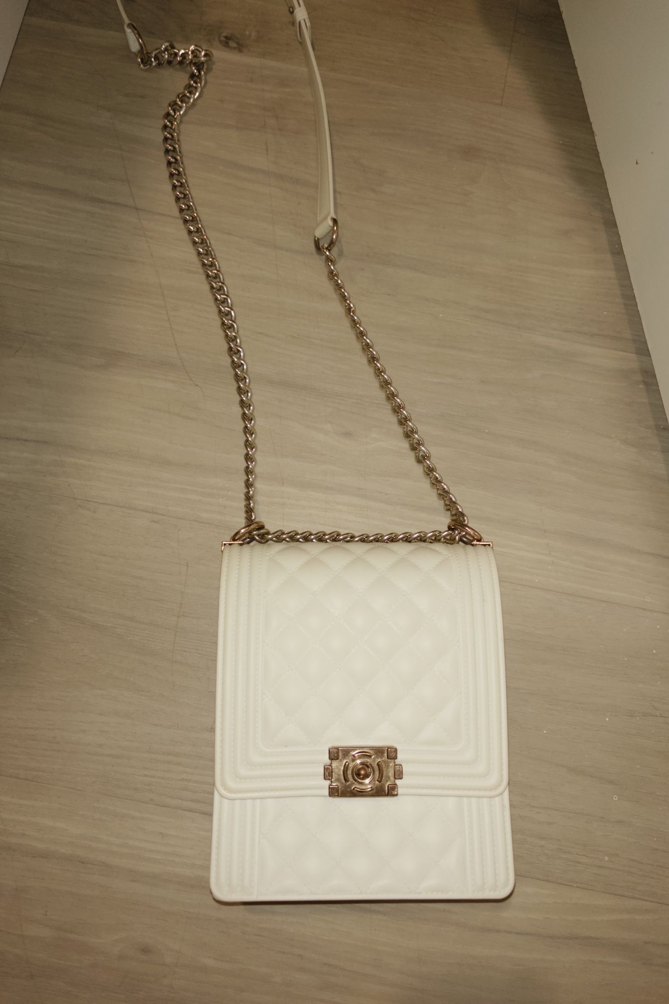 White Purse With Gold Chain