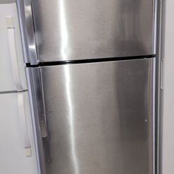 Frigidaire Stainless Steel 30” Wide Top/Bottom Refrigerator 