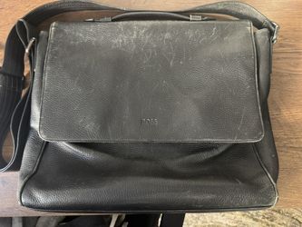 Vintage Hugo Boss Front Flap Black Leather Messenger Bag