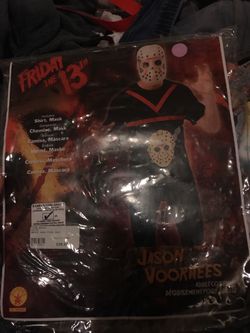 Friday the 13 costume size XL includes mask