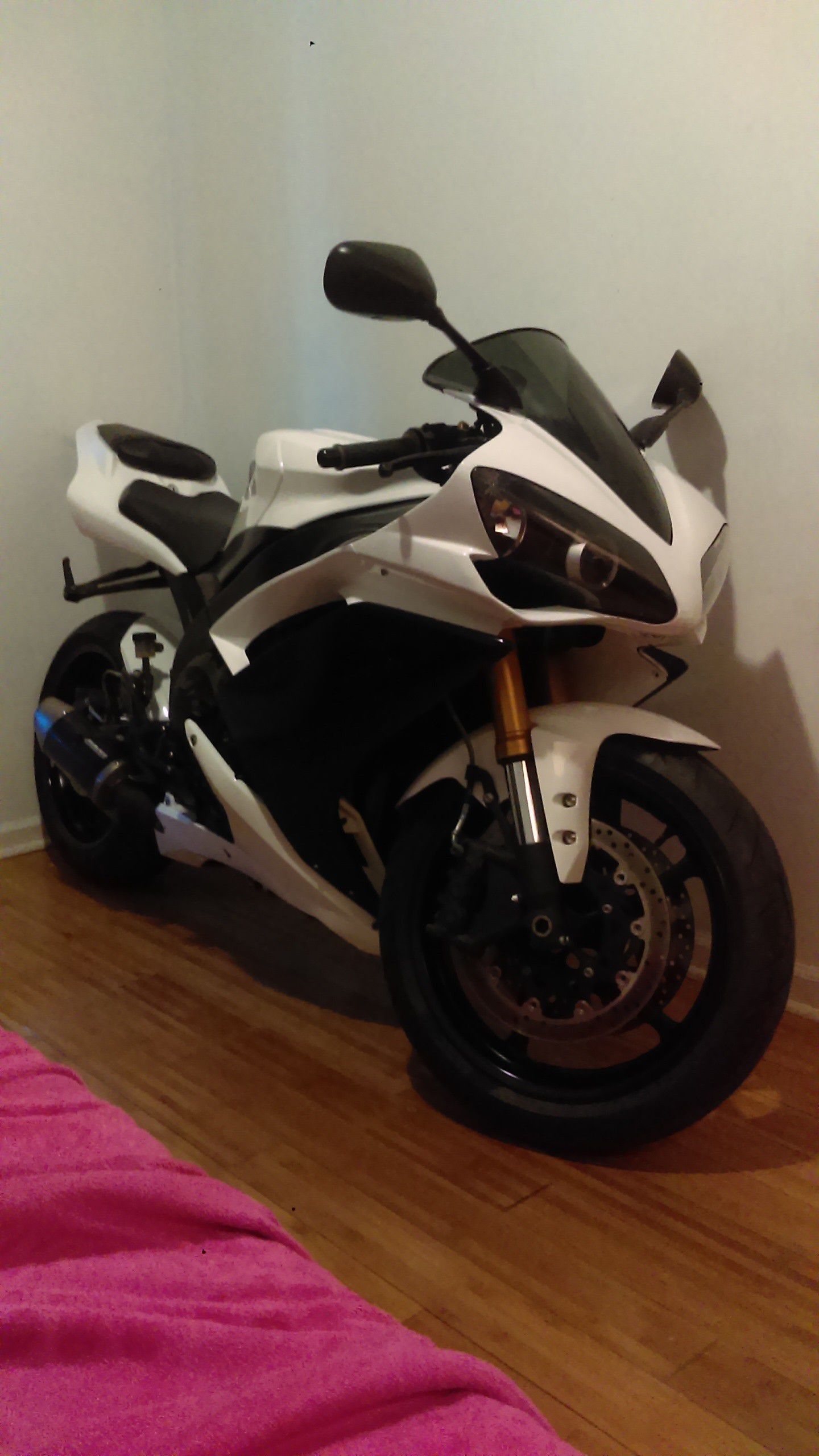 2008 R1 for sale