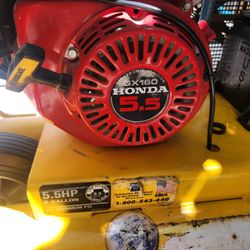 Campbell Hausfeld 8 Gallon Air Compressor, Gas