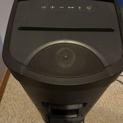 Sony SRS-XP700 wireless speaker.