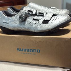 Shimano RX8 SH-RX800 Gravel Style Shoe sz45