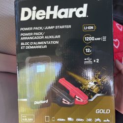 DieHard Gold 1200 Peak Amp Lithium Jump Starter