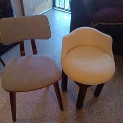 2 Chairs