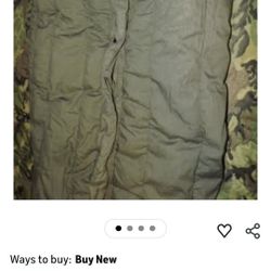 Brand New With Sealed Bag// Sleeping Bag// Extreme Cold,  Please See All The Pictures For Details 