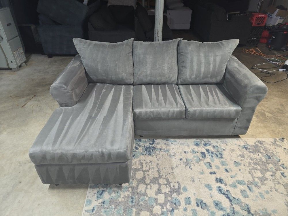Gray 2 Piece Sectional Sofa