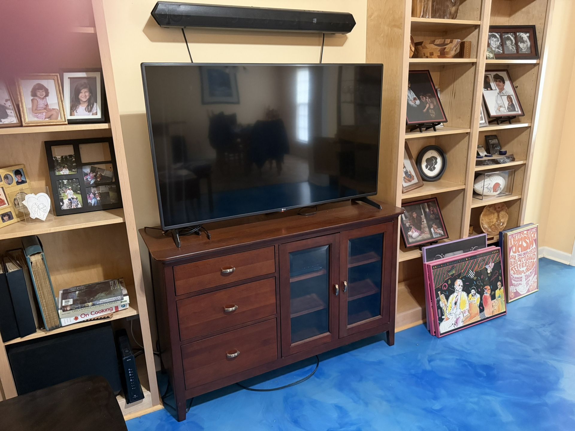 TV Stand