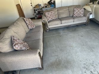 LUXURY COUCHES (FREE DELIVERY