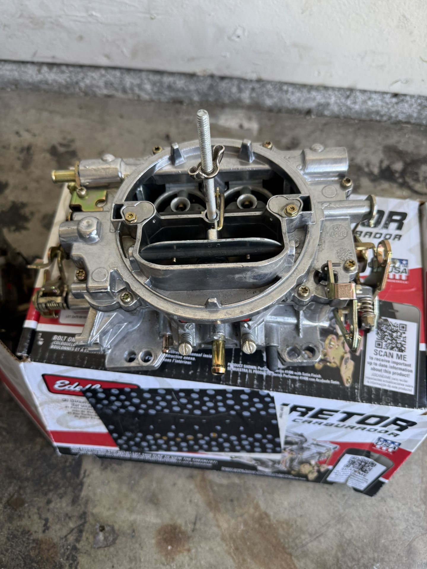 2 Edelbrock 4 Barrel Carburetors