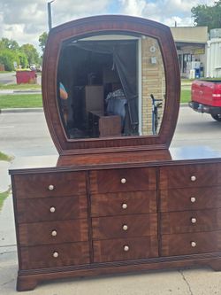 DRESSER WITH MIRROR