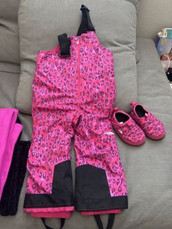THE NORTH FACE Snow Bib And Thermoball Mule $100