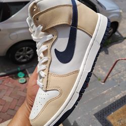 DUNK LOW SIZE 7.5 MEN 